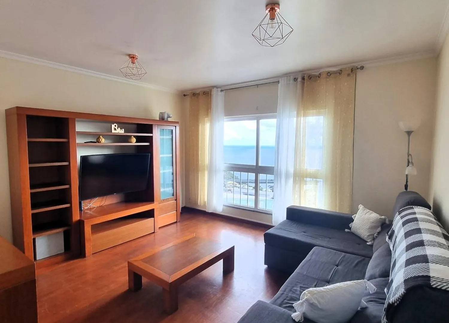 Apartamento 3 Quartos Vista Mar Canico קאניקו